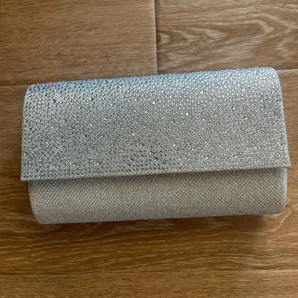 Badgley Mischka Silver Sparkling Crystal Clutch Evening bag NWT